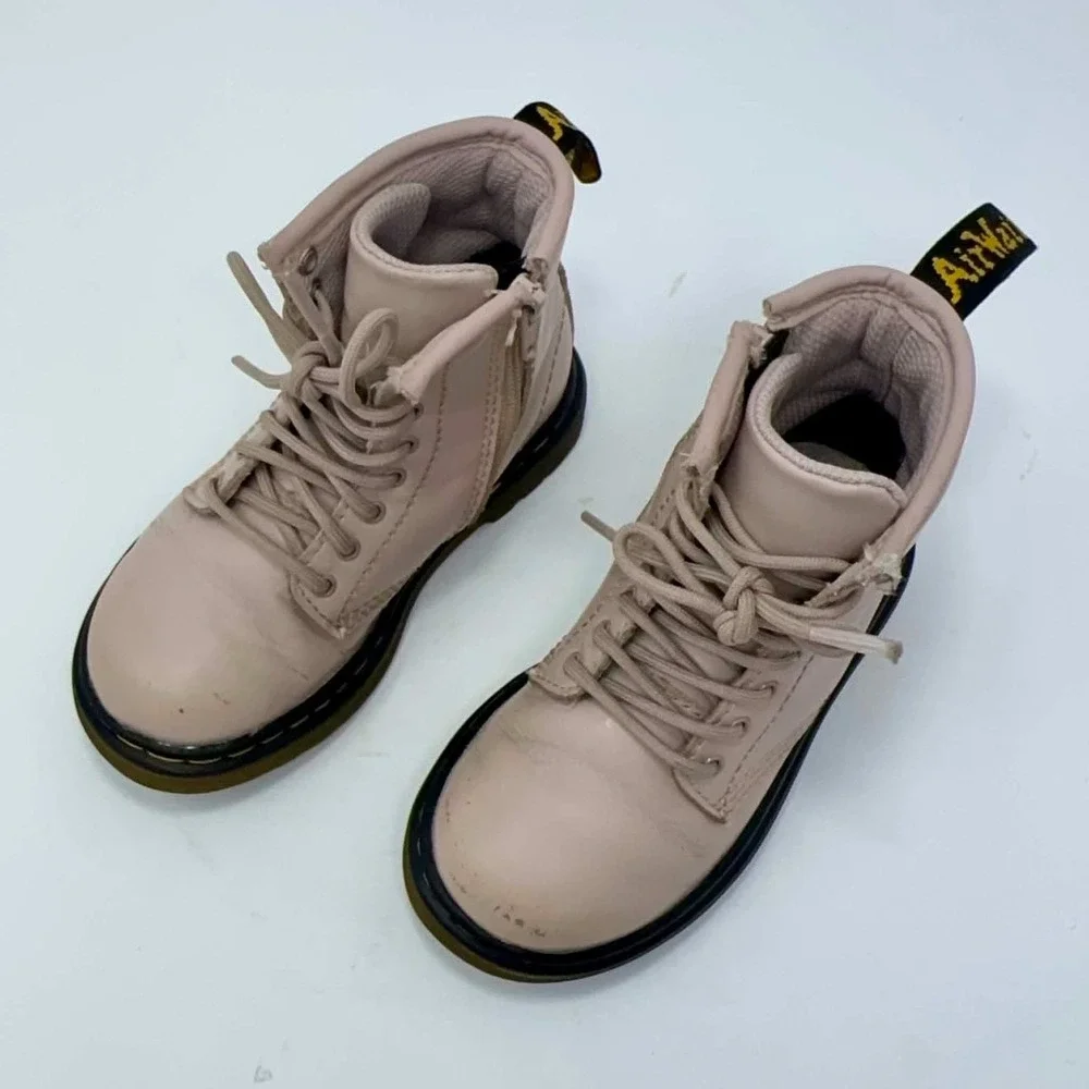Dr. Martens winter **good provide
